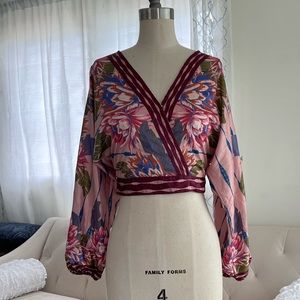 Pink floral crop top S-M